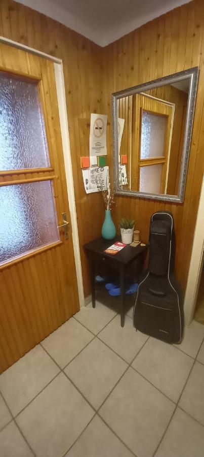 Appartement Kert Oevezeti Lakas à Gyöngyös Extérieur photo